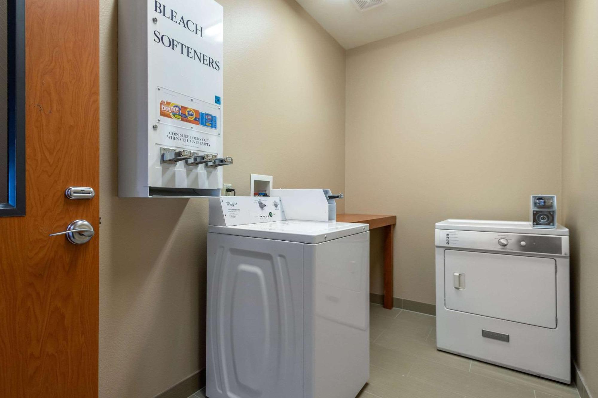 Comfort Inn & Suites Glenpool Zewnętrze zdjęcie