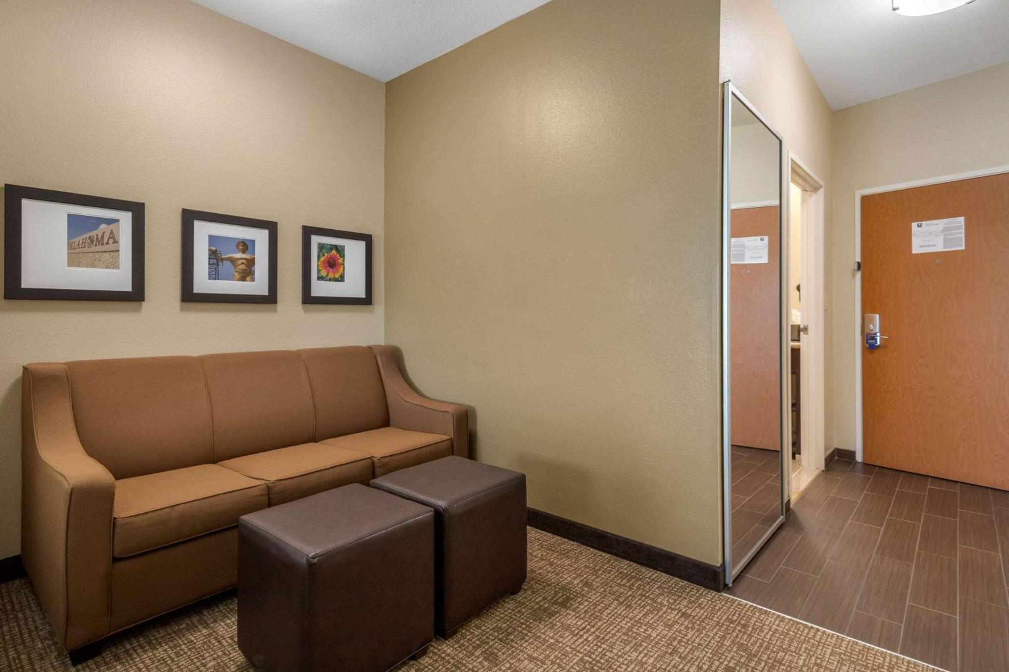 Comfort Inn & Suites Glenpool Zewnętrze zdjęcie