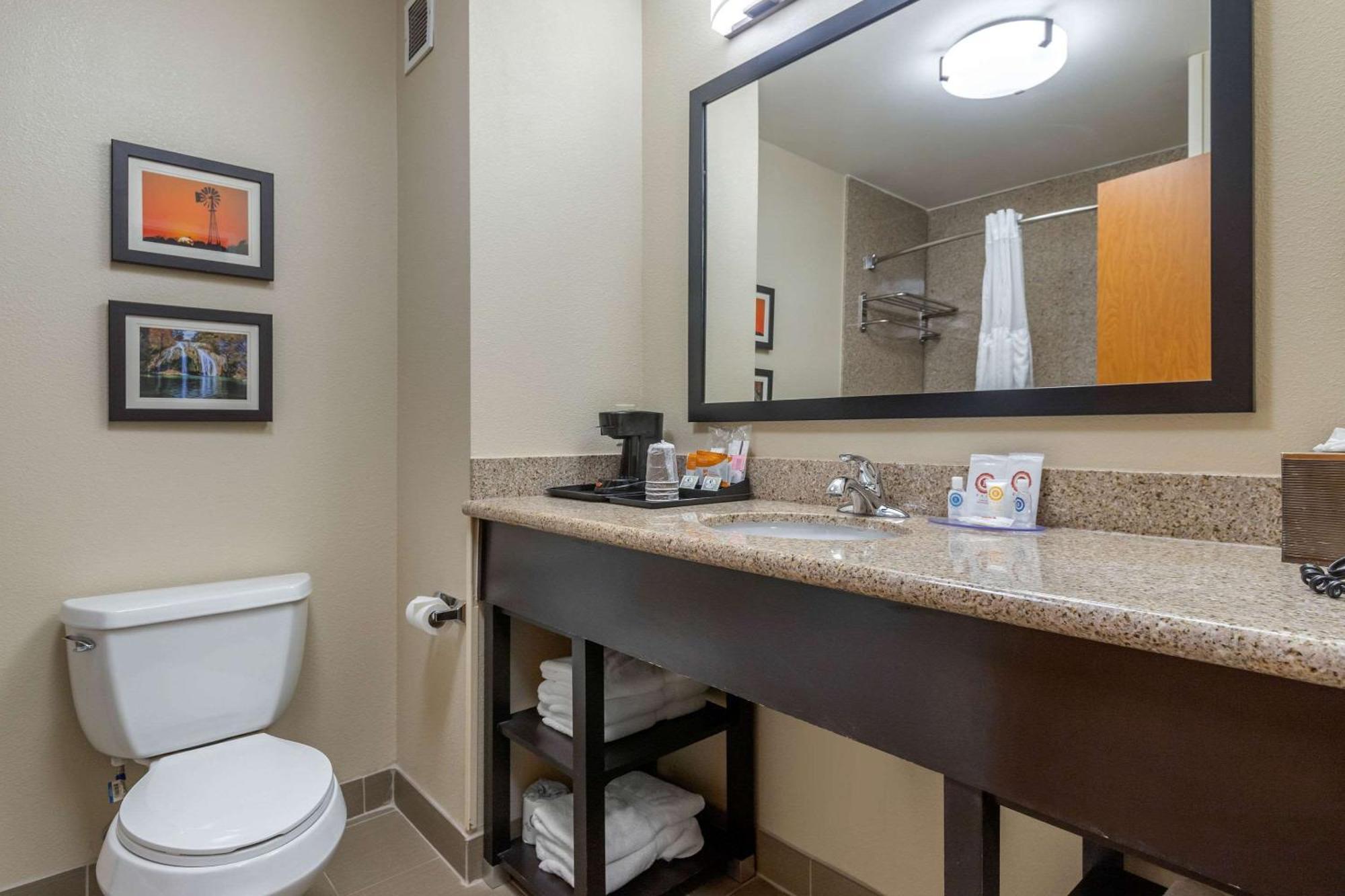 Comfort Inn & Suites Glenpool Zewnętrze zdjęcie