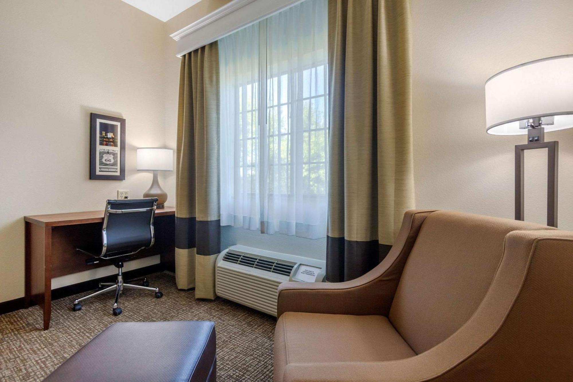 Comfort Inn & Suites Glenpool Zewnętrze zdjęcie